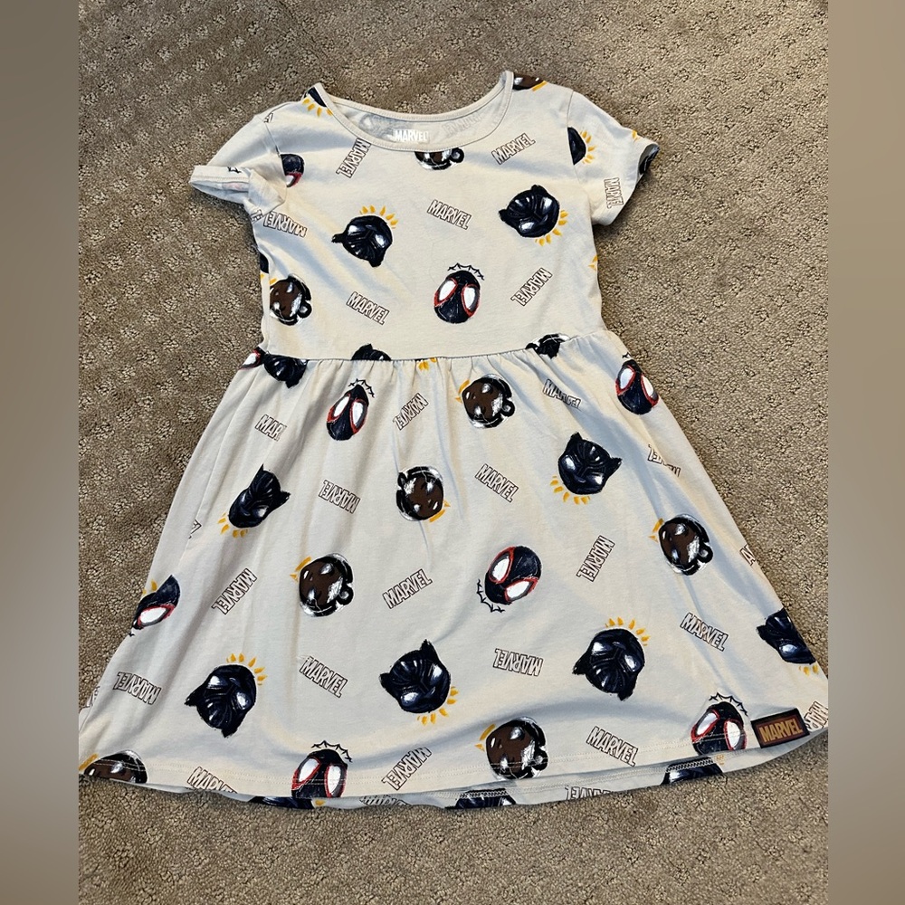 Marvel Casual White and Black Flutter Sleeve Sundress